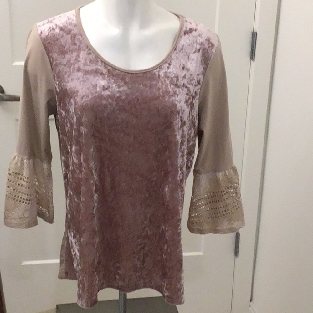 BNLK Women’s Top crush velvet XL
